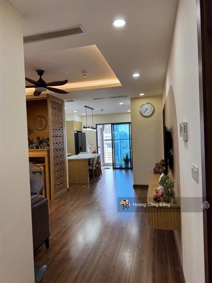 Thiện trí bán chung cư n04b lanmrk 151m2 | 4pn & 3wc. giá tốt
