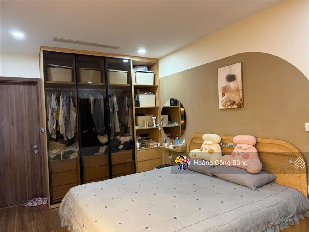 Thiện trí bán chung cư n04b lanmrk 151m2 | 4pn & 3wc. giá tốt