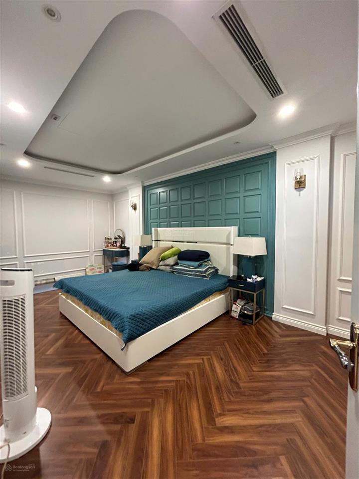 12,x tỷ  sở hữu ngay căn hộ 133m2 | 4pn & 3wc toà n01t1 ngoại giao đoàn. full nt đẹp lung linh