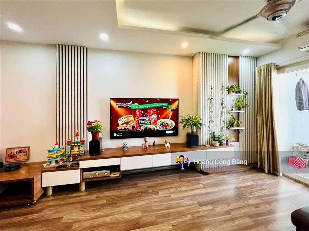 Chính chủ chú hoàng bán nhanh chung cư n02t3 ngoại giao đoàn 100m2 | 3pn & 2wc giá tốt