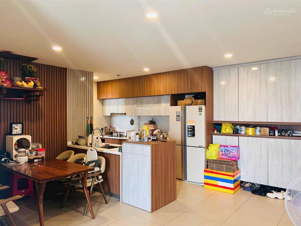 Cần bán nhanh kosmo tây hồ 83,4m2 | 2pn & 2wc. view hồ tây chỉ 9 tỷ