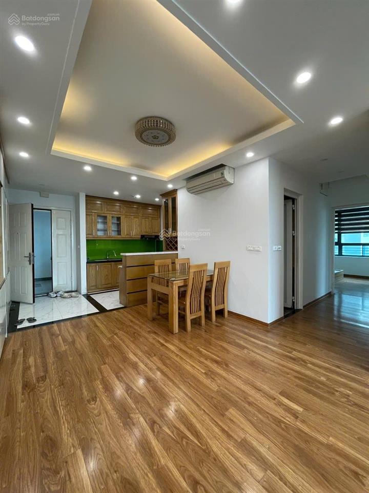 Cần bán nhanh căn hộ n03t1 ngoại giao đoàn sẵn sổ hồng 90m2 chỉ 8 tỷ