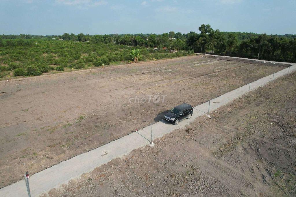 320Tr/500m2 Đường Ô Tô. Giá còn bớt lộc. Mặt Tiền Kênh