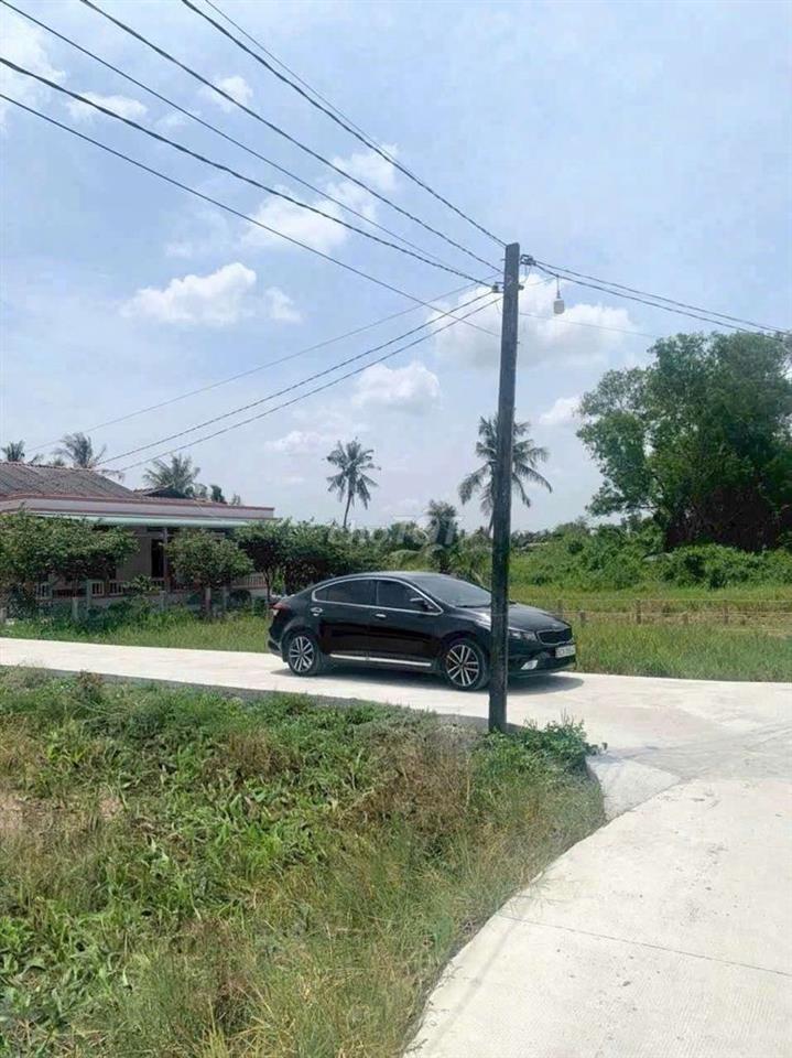 Sổ Hồng Riêng 230 Triệu. 70.4m2 Thổ Cư Đường Xe 16 chỗ. Khu dân đông
