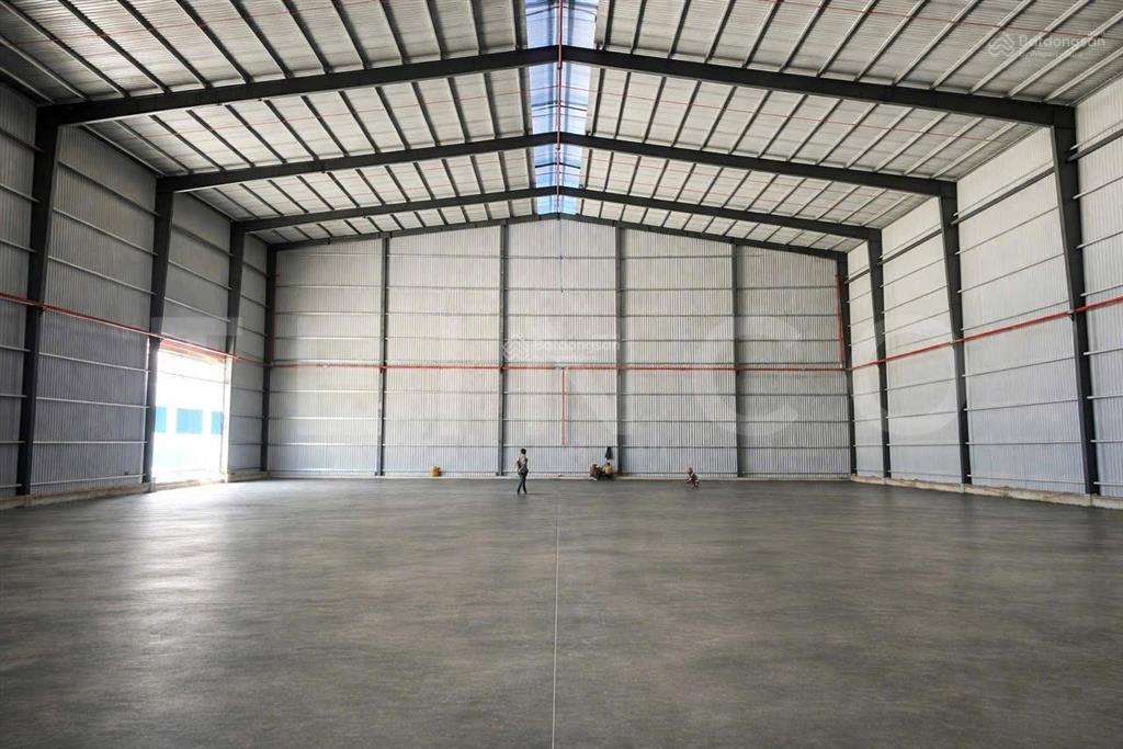 Cho thuê kho xưởng 1.100 m² có dock, pccc tự động và điện 3 pha, quốc lộ 61c gần trung tâm cần thơ
