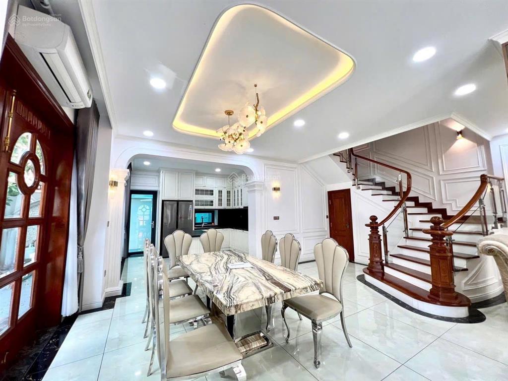 Duy nhất!! biệt thự tứ lập sân vườn rộng nhà đẹp ở mỹ gia 2 đang bán giá tốt nhất khu phú mỹ hưng