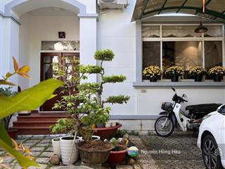 Biệt thự hưng thái khu an ninh cao giá bán 34 tỷ, giá tốt nhất thị trường phú mỹ hưng