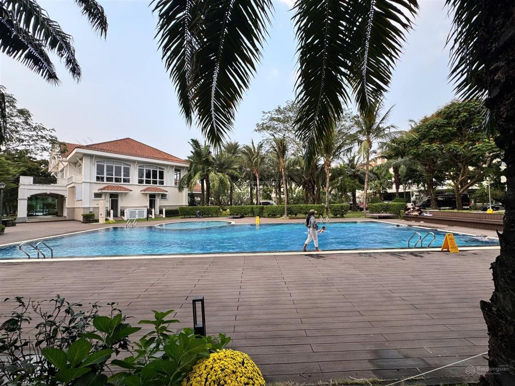 Cần bán gấp biệt thự chateau dành cho giới thượng lưu giá chỉ 88 tỷ dt 195m2