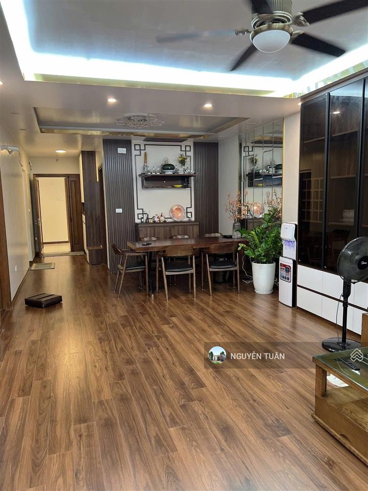 Bán căn 3pn 100m2 tòa vip ct2a gelexia giá 7.9 tỷ. view gamuda.