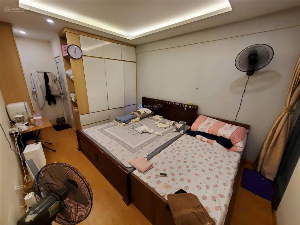 Bán căn 03 tòa ct2a view thành phố. 2pn giá 5.3 tỷ