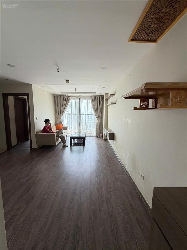 Bán căn hộ helios 2pn 2wc, ban công hướng đông, view nhạc nước time