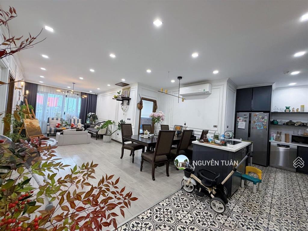 Bán ch đẹp, 3pn tại k35 tân mai, 10,5 tỷ có tl, giá chuẩn. 123m2.