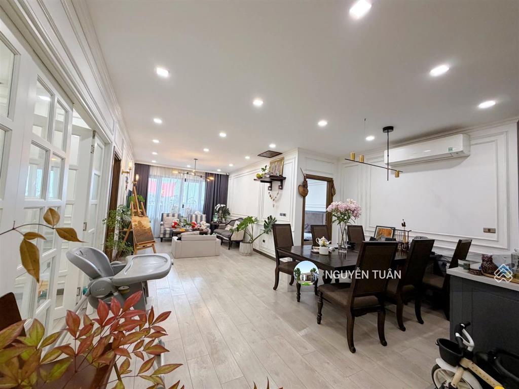 Bán ch đẹp, 3pn tại k35 tân mai, 10,5 tỷ có tl, giá chuẩn. 123m2.