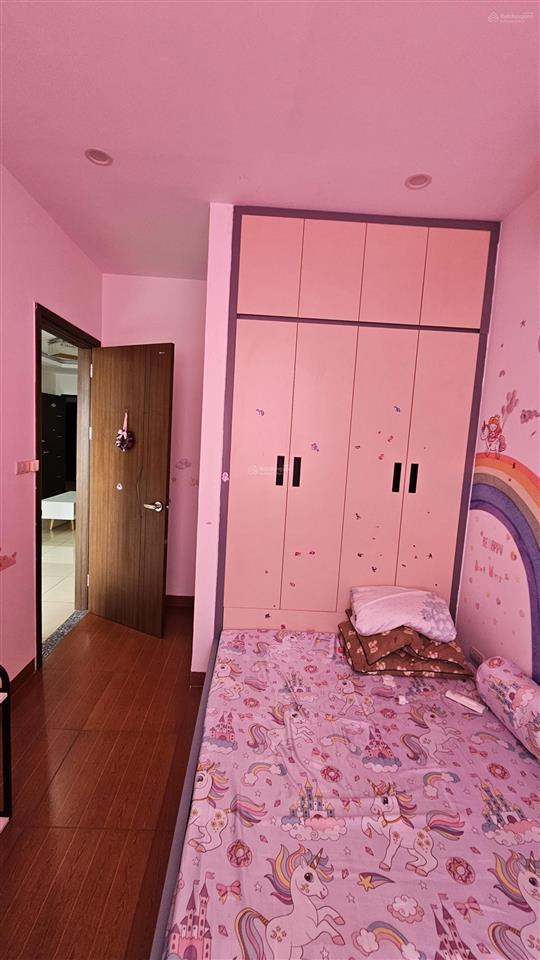 Bán căn hộ hồng hà 62,5m2 2pn 2wc, giá 3,9 tỷ