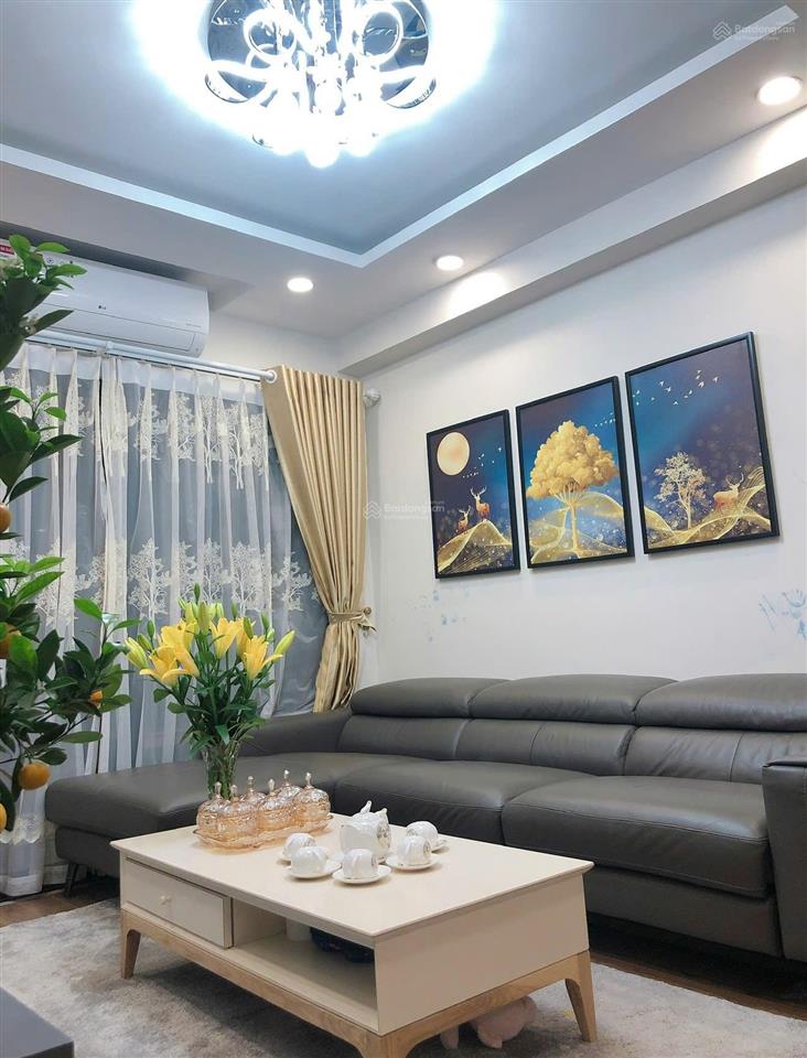Bán căn góc tòa h1 căn 02 90,4m2 3pn giá 7.6 tỷ có tl