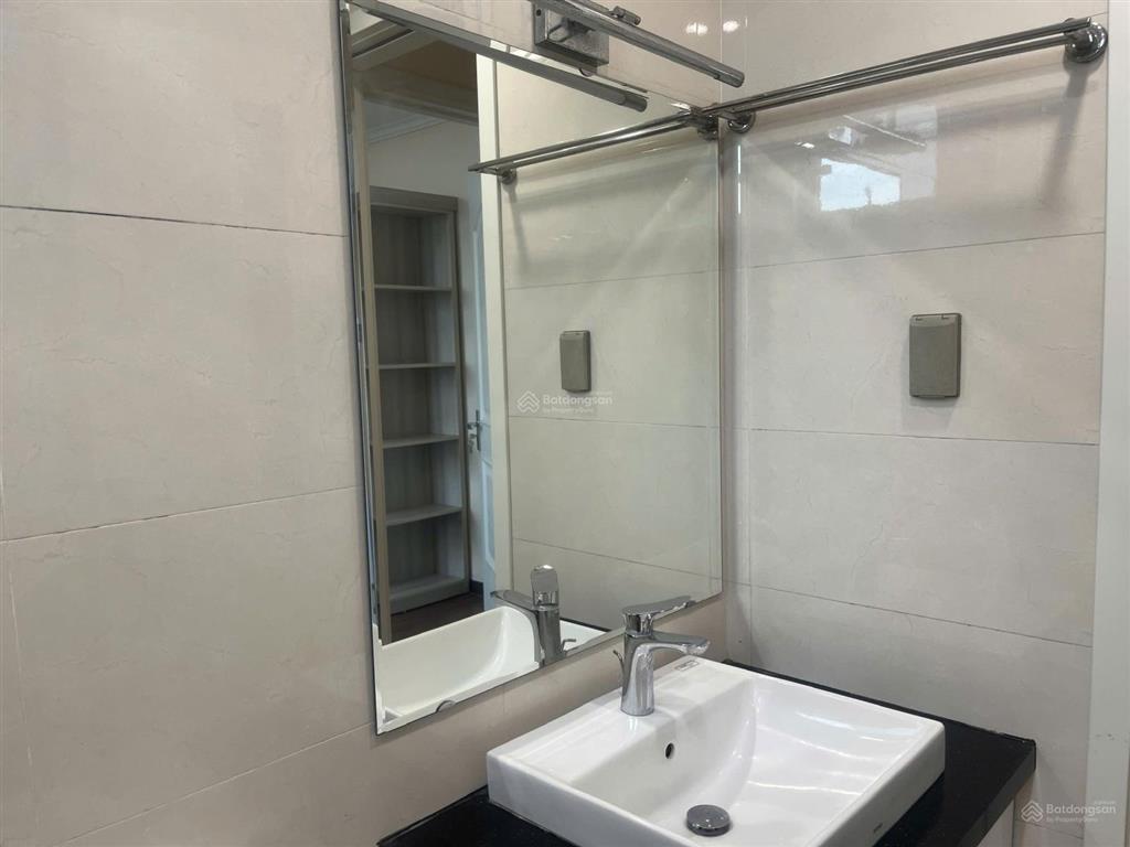 Bán căn hộ tòa a mandarin garden 2 dt 886 m2 3pn. giá 8,3 tỷ