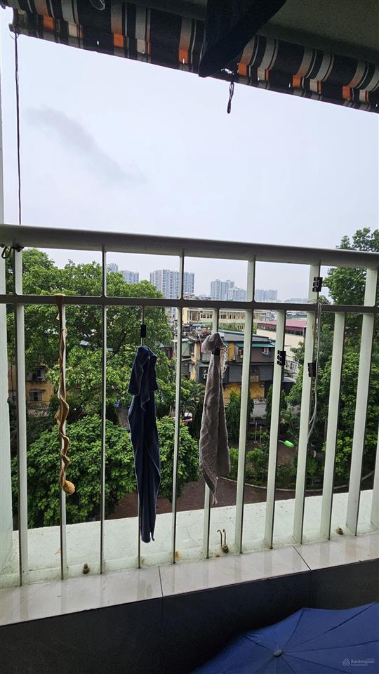 Bán căn góc ban công đông và bắc ct2 129,6m2 skylight 125d minh khai