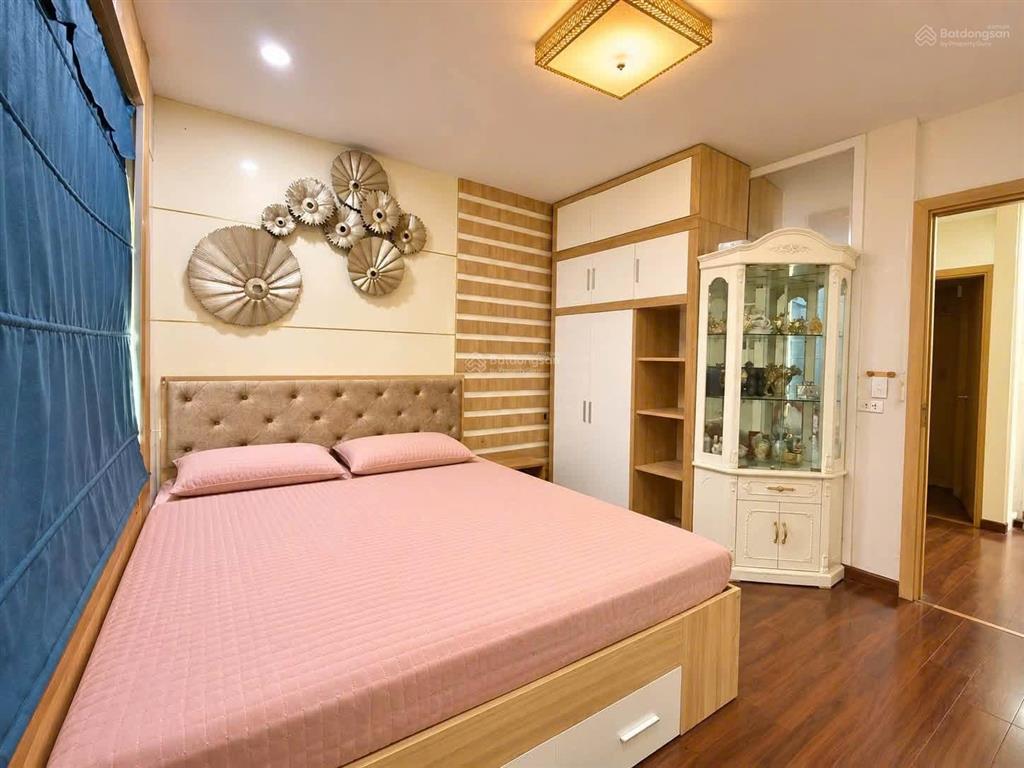 Bán căn hộ tòa vip n01 horizon 2pn 2wc giá 5,3 tỷ tl. nhà đẹp.