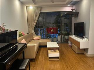 Bán căn góc 93m2 sổ đỏ, giá 7 tỷ. 3pn.