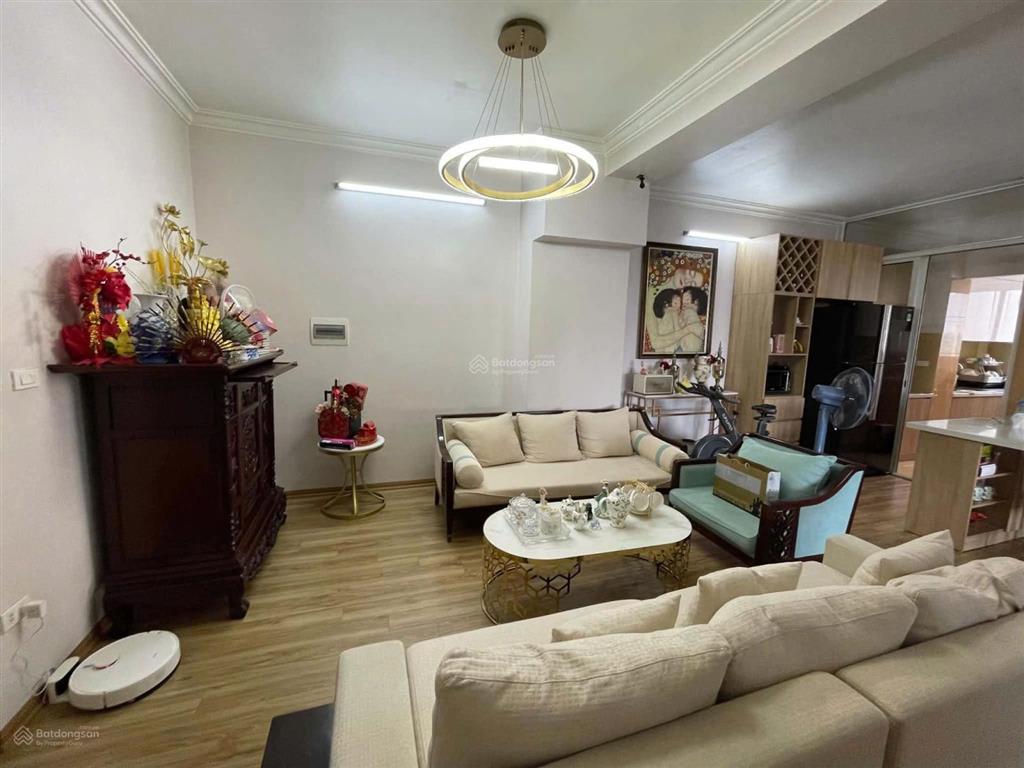 Bán căn e tòa 96a định công 131m2 3pn giá 8 tỷ có tl.