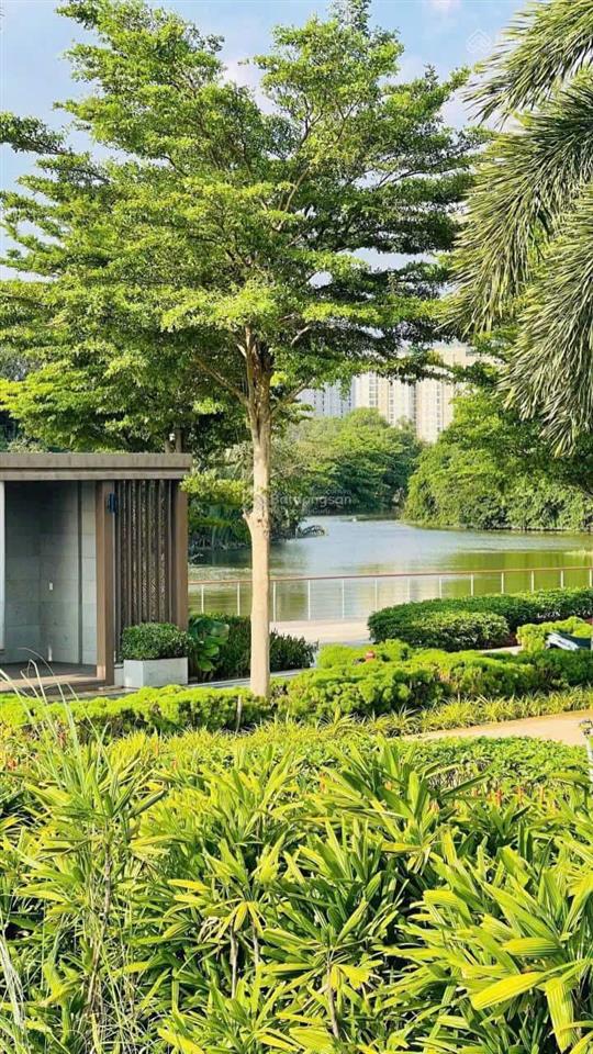 Cho thuê biệt thự đơn lập 4pn+1 riviera cove  biệt thự gần khu đô thị global city