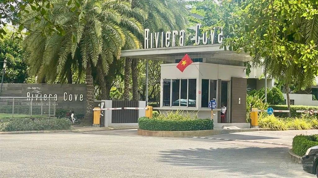 Cho thuê biệt thự đơn lập 4pn+1 riviera cove  biệt thự gần khu đô thị global city