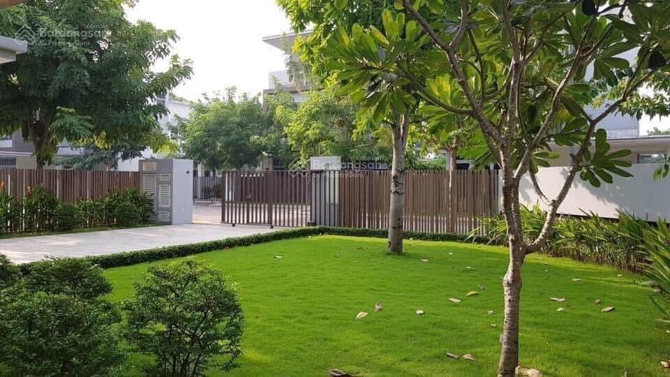 Cho thuê biệt thự đơn lập 4pn+1 riviera cove  biệt thự gần khu đô thị global city