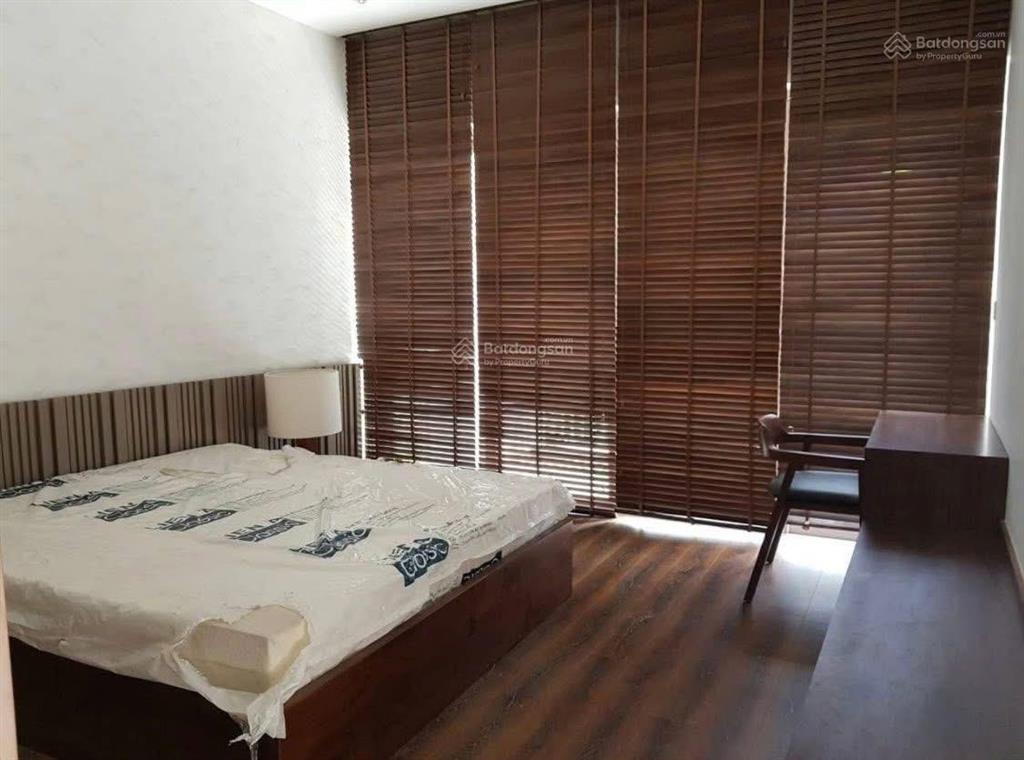 Cho thuê biệt thự đơn lập 4pn+1 riviera cove  biệt thự gần khu đô thị global city