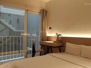 Quận 1  cho thuê phòng studio full nội thất mới & rất đẹp như hình 30m2 15 triệu/th + tiền điện