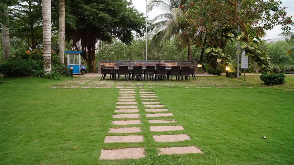 Cho thuê biệt thự villa park song lập có sân vườn 4pn 3wc  biệt thự gần global city