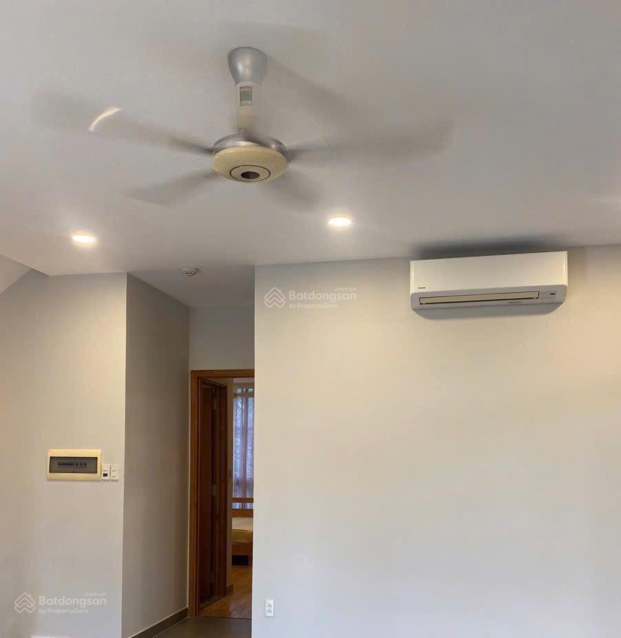 Villa rivieria cove for rent (4brs+1) 4wc  villa for rent near global city