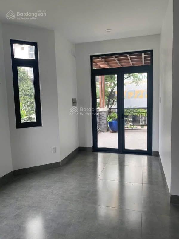 Cho thuê biệt thự 5pn khu dân cư nam long  nhà phù hợp vừa làm văn phòng vừa ở
