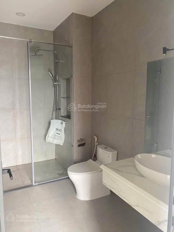 Cho thuê biệt thự 5pn khu dân cư nam long  nhà phù hợp vừa làm văn phòng vừa ở