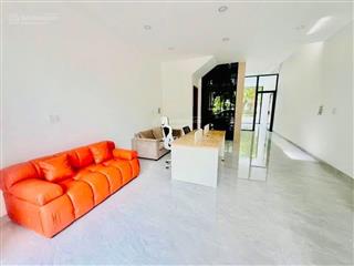 Khu global city  cho thuê nhà nguyên căn mới 100% 9pn  5wc full nội thất hoặc nhà trống cơ bản