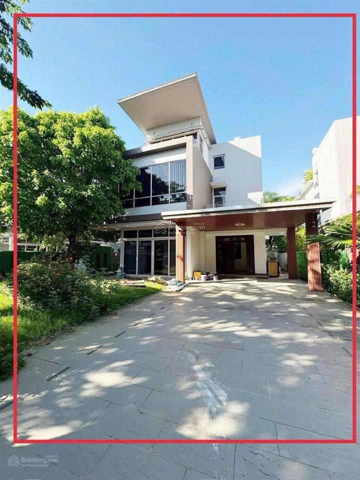 Quận 9 giáp quận 2 bán biệt thự riviera cove đơn lập như hình gần global city