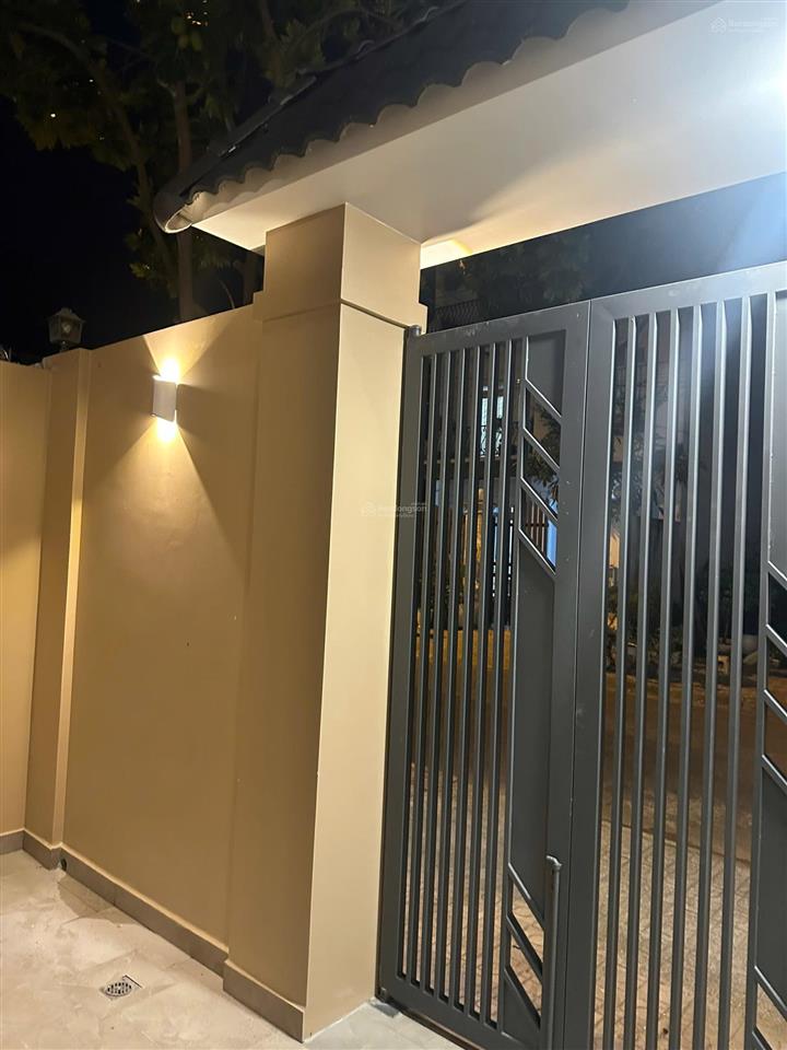 Cho thuê biệt thự liên phường, biệt thự đơn lập gần global city  size 4pn 3wc