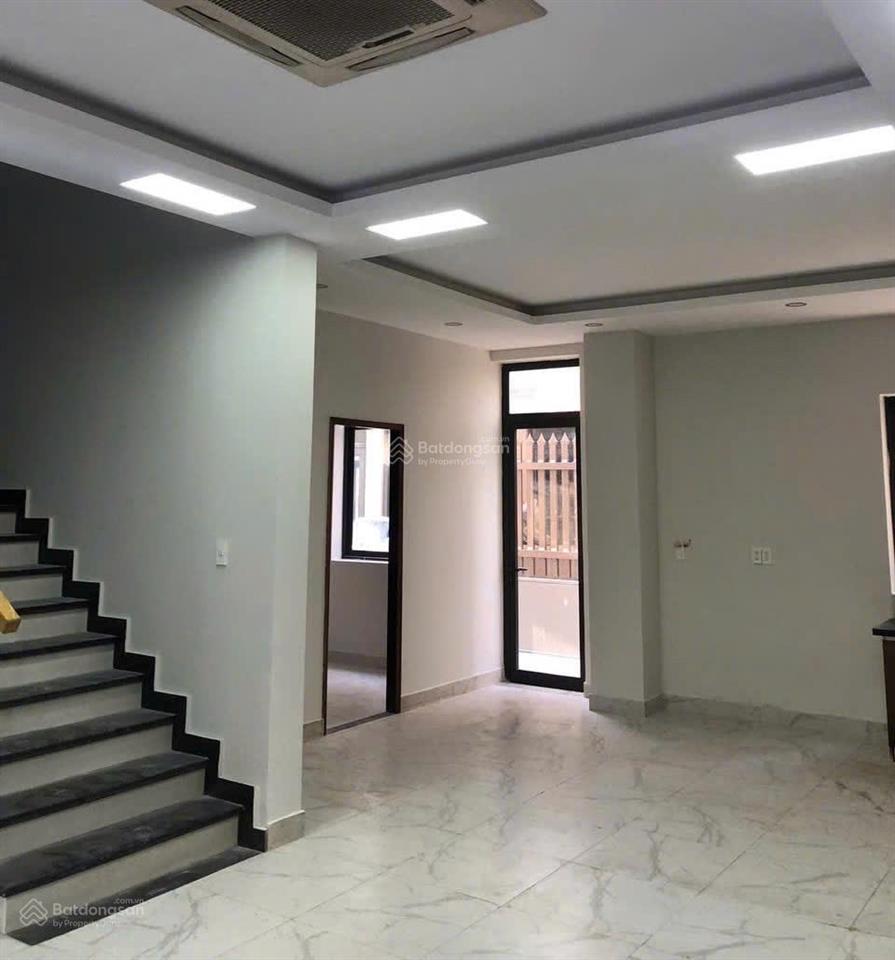 Quận 9 (giáp quận 2) cho thuê lucasta cho thuê biệt thự lucasta khang điền 5pn 