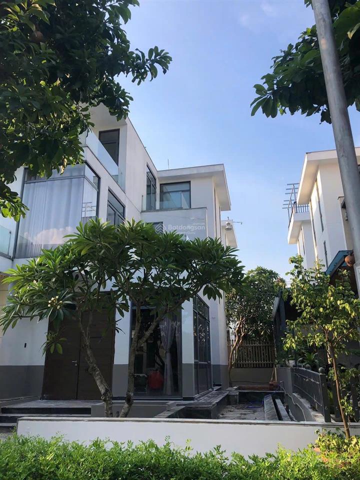 Quận 9 (giáp quận 2) cho thuê lucasta cho thuê biệt thự lucasta khang điền 5pn 