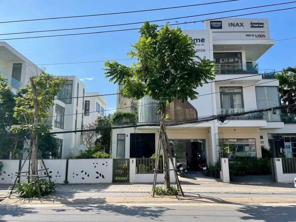 Cho thuê biệt thự villa lucasta khang điền 200m2 gần global city