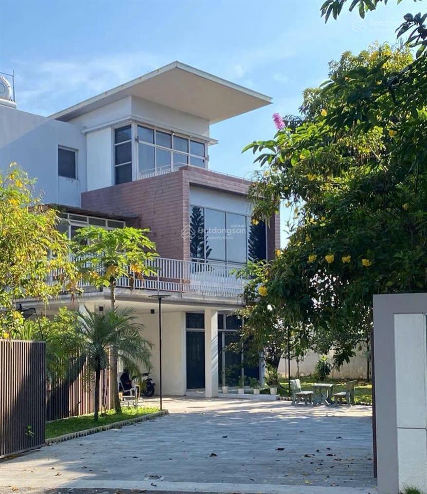 Quận 9 (giáp quận 2) bán căn biệt thự đơn lập riviera cove gần khu global city