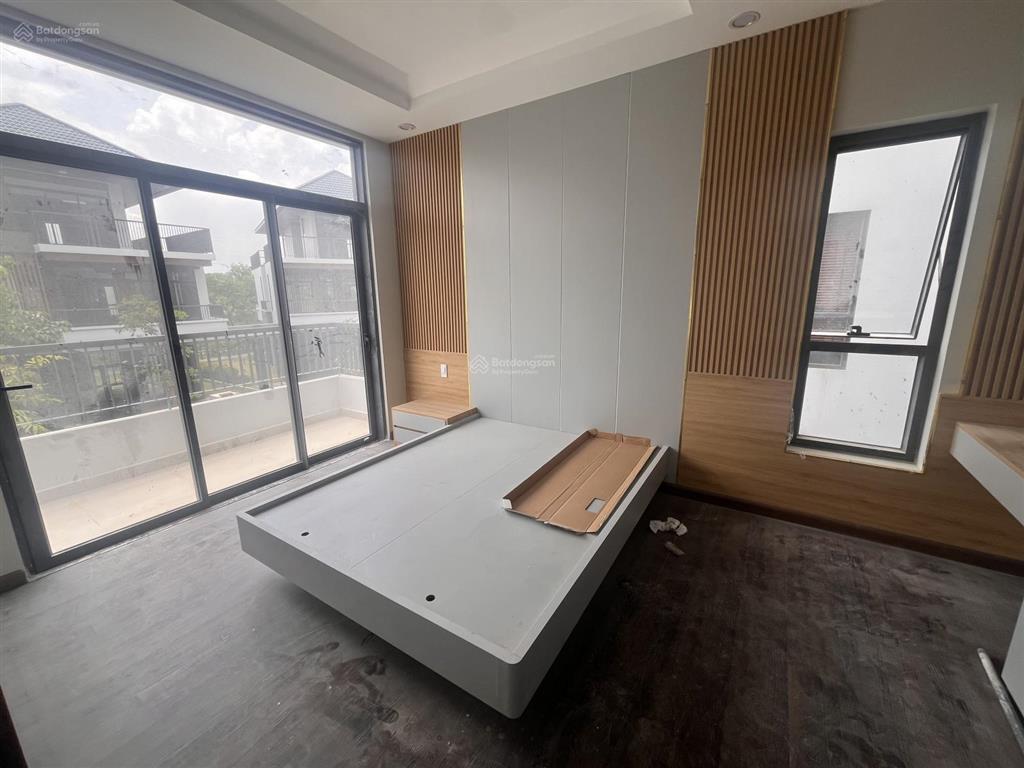 Nhà 5 phòng ngủ , toilet riêng | có xuất hoá đơn