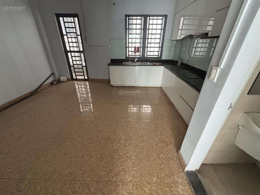 Nhà 5 phòng ngủ , toilet riêng | có xuất hoá đơn