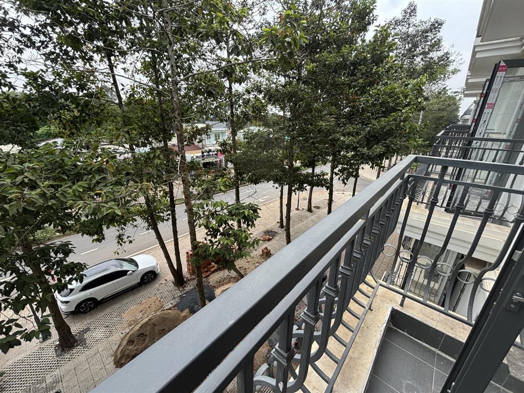 Nhà cho thuê full nội thất cao cấp tại stc long thành | 6 phòng ngủ
