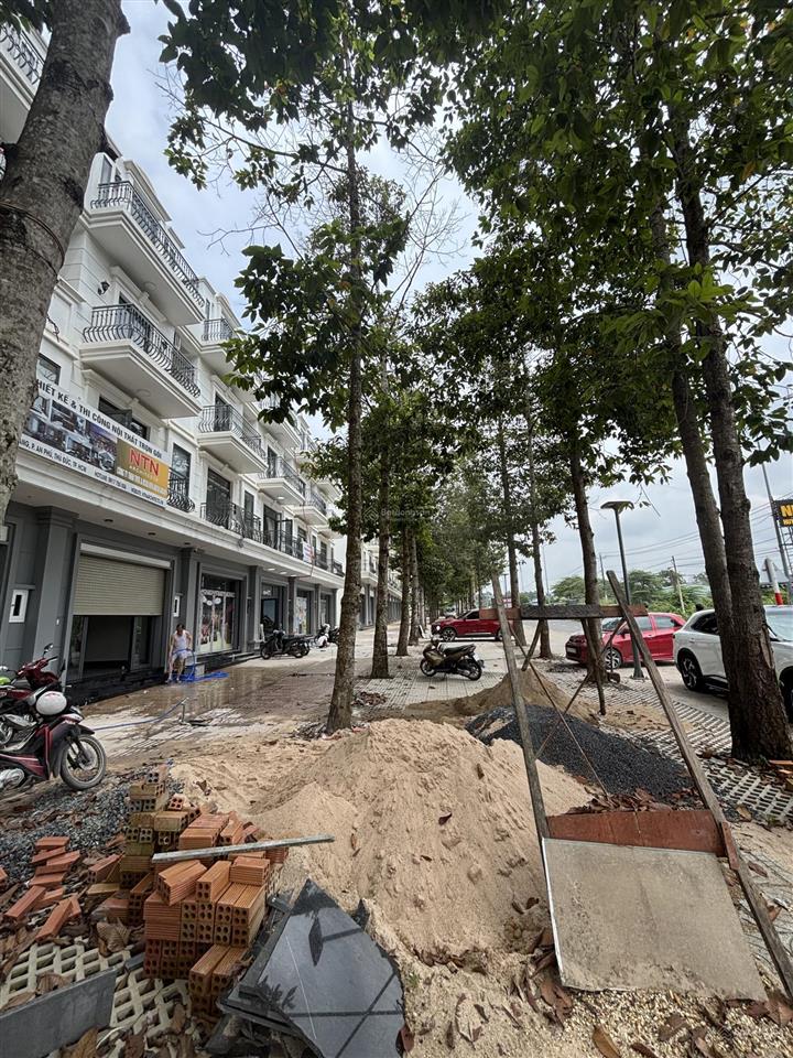 Nhà cho thuê full nội thất cao cấp tại stc long thành | 6 phòng ngủ