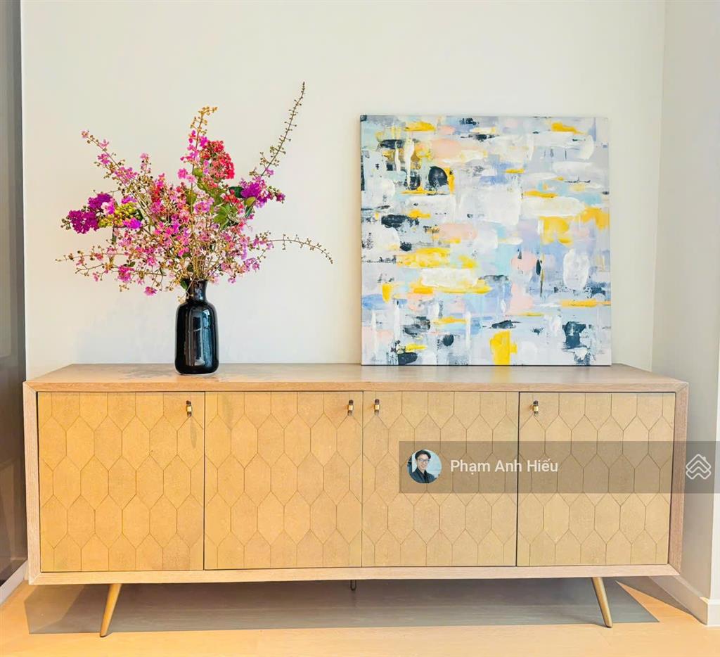 3pn opera đơn giá chỉ 300tr/m2, view sát sông sài gòn ngắm trọn vẹn q1 lung linh về đêm