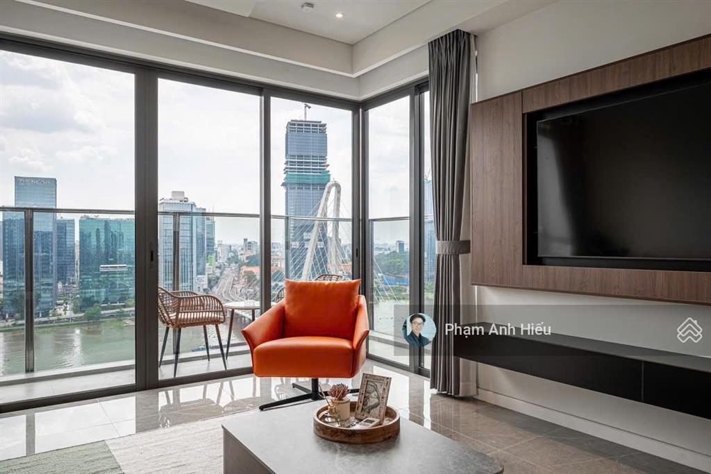 Căn 3pn có thang máu riêng tầng cao giá tốt nhất opera  căn spa siêu hiếm không mua bỏ lỡ giá tốt