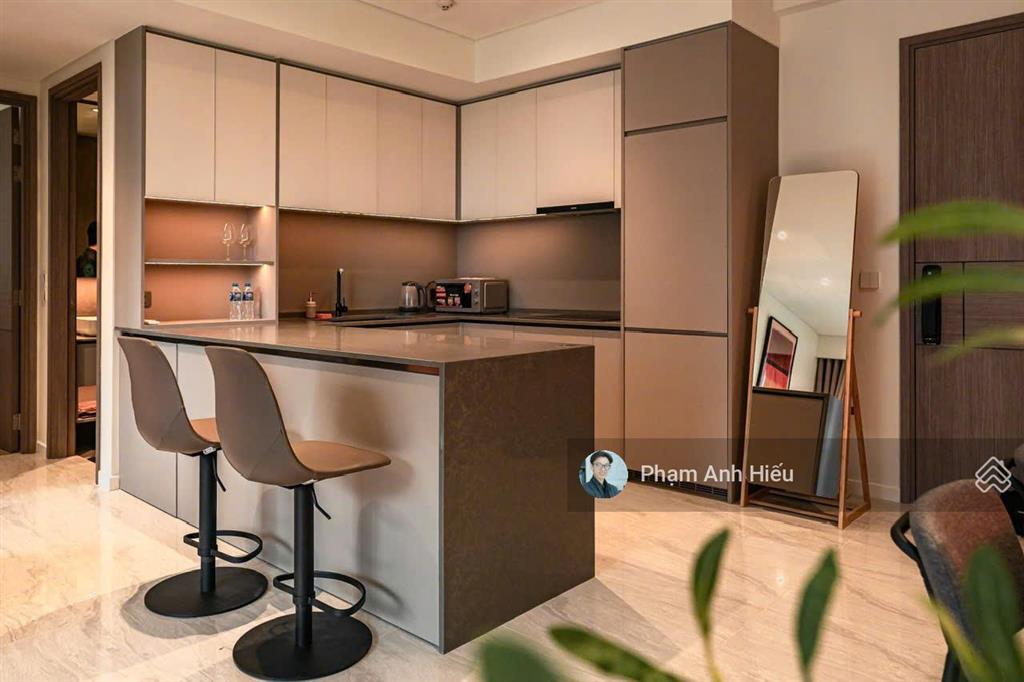 2pn trục rất gần sông, hướng mát cả ngày không nắng, view sông nước cây cỏ yên bình