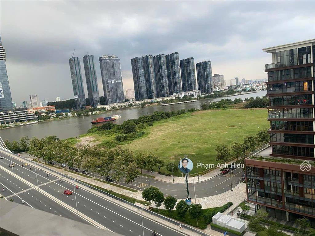 2pn trục rất gần sông, hướng mát cả ngày không nắng, view sông nước cây cỏ yên bình