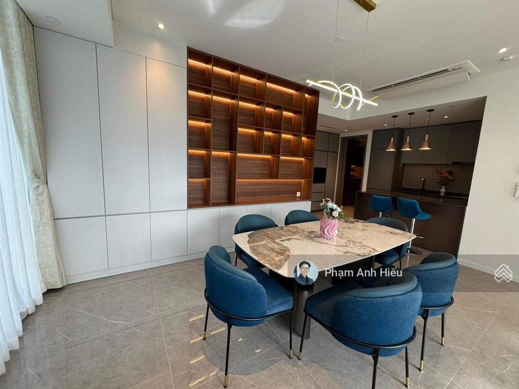 Căn 4pn có thang máy riêng, sảnh riêng tầng trung cao, có vị trí đẹp nhất tại opera thủ thiêm