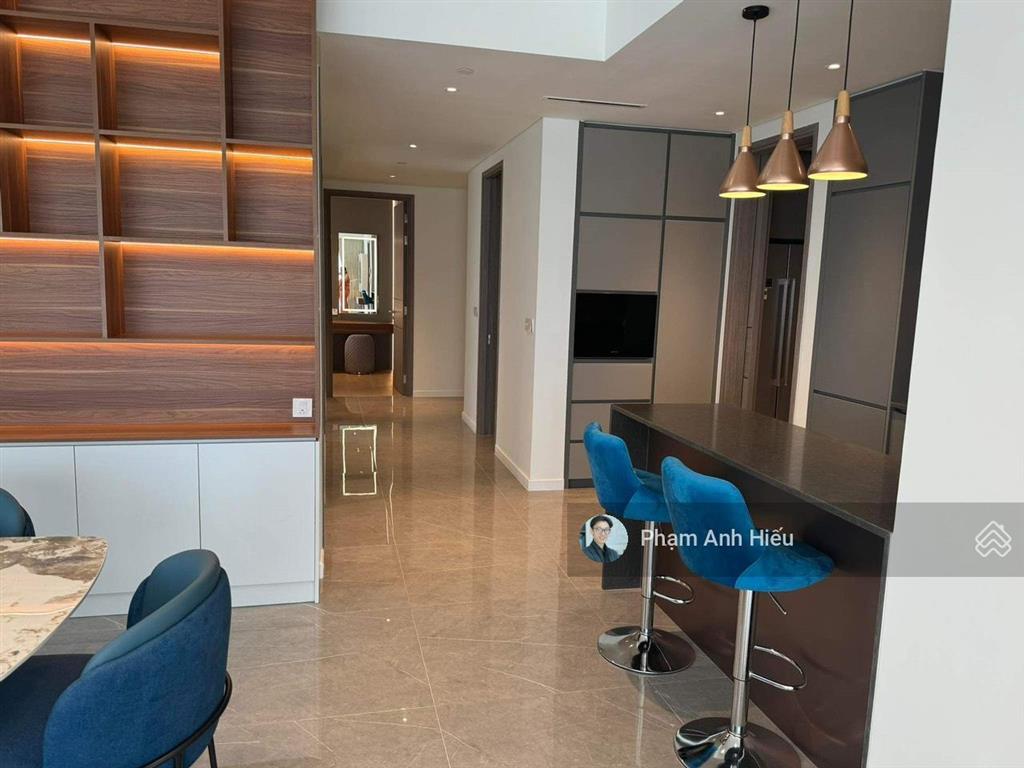 Căn 4pn có thang máy riêng, sảnh riêng tầng trung cao, có vị trí đẹp nhất tại opera thủ thiêm